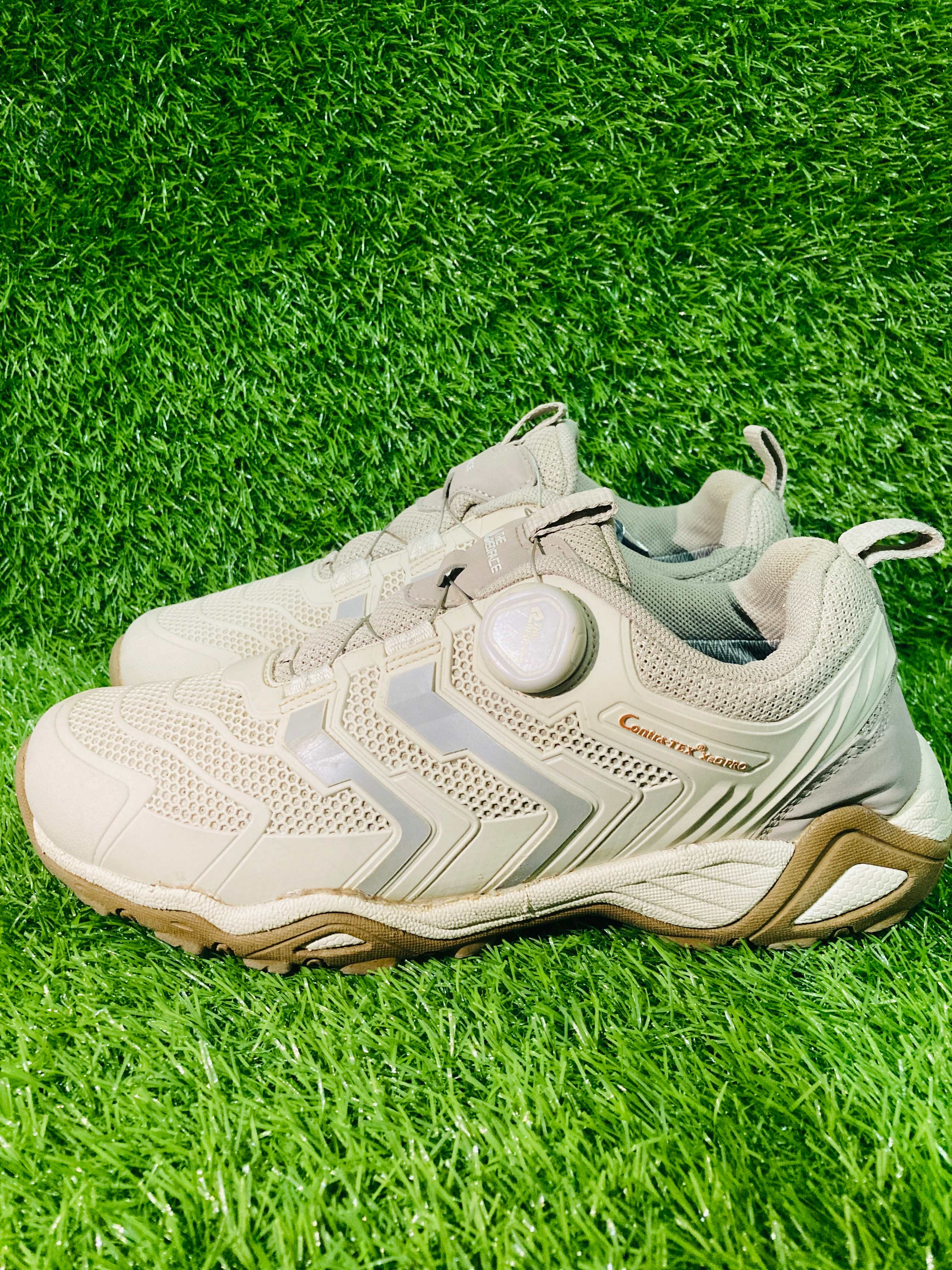 Redface Contra PRO Dial Trekking Shoes (Beige/Tan) — view 1