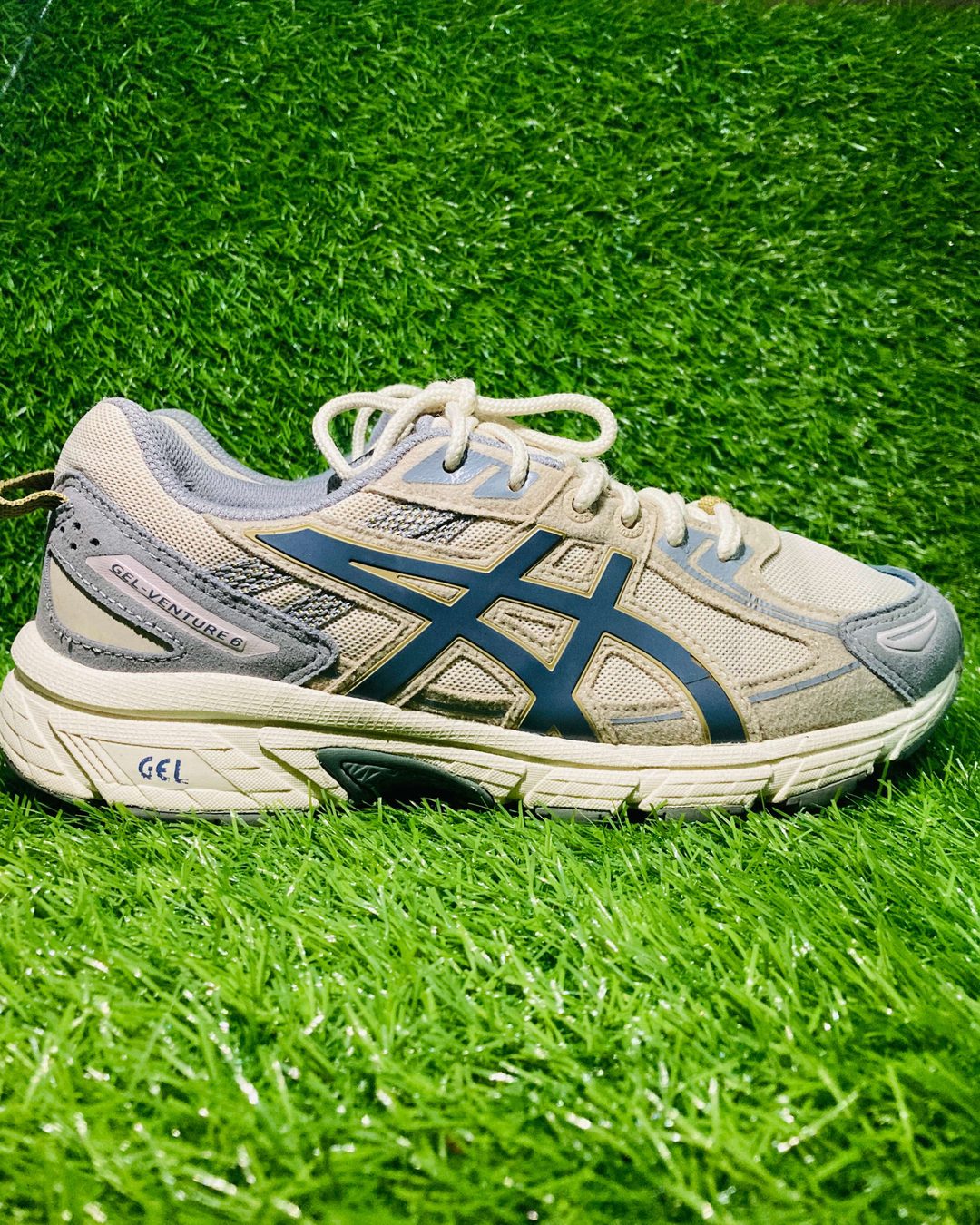 ASICS GEL-Venture 6 "Beige / Navy Slate" Trail Sneakers — view 1
